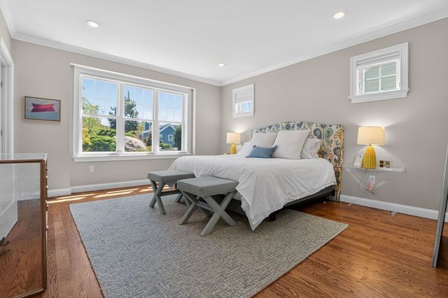 5 Stoneridge Way 5, Medfield, MA 02052