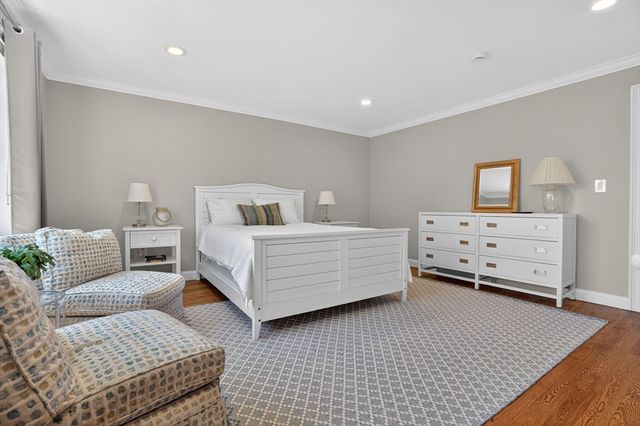 5 Stoneridge Way 5, Medfield, MA 02052