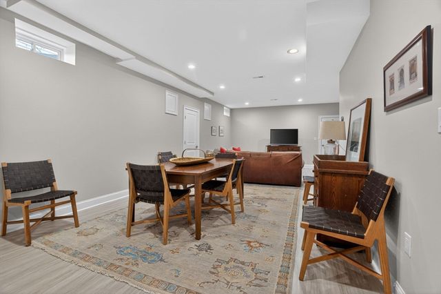5 Stoneridge Way 5, Medfield, MA 02052