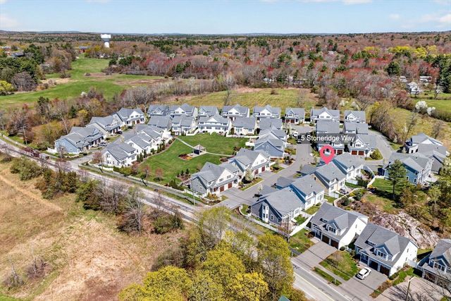 5 Stoneridge Way 5, Medfield, MA 02052