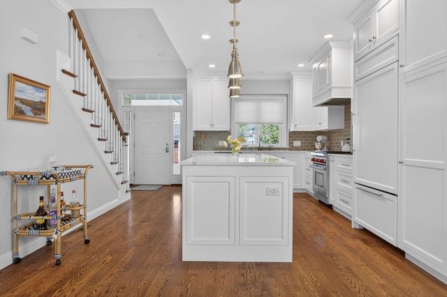 5 Stoneridge Way 5, Medfield, MA 02052