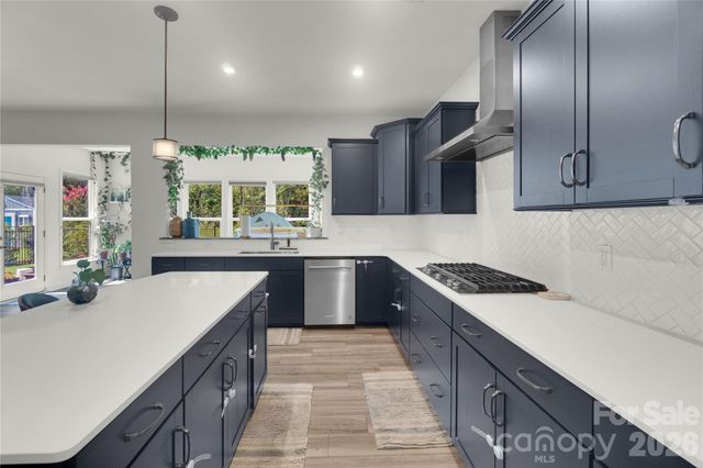 14314 Aikenwood Drive, Charlotte, NC 28278