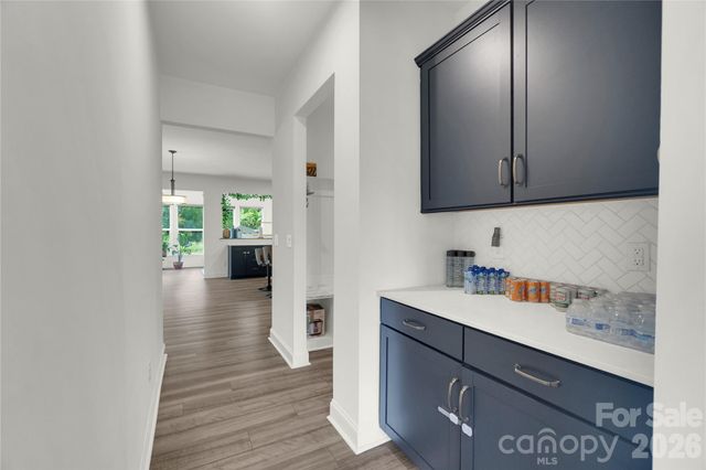 14314 Aikenwood Drive, Charlotte, NC 28278