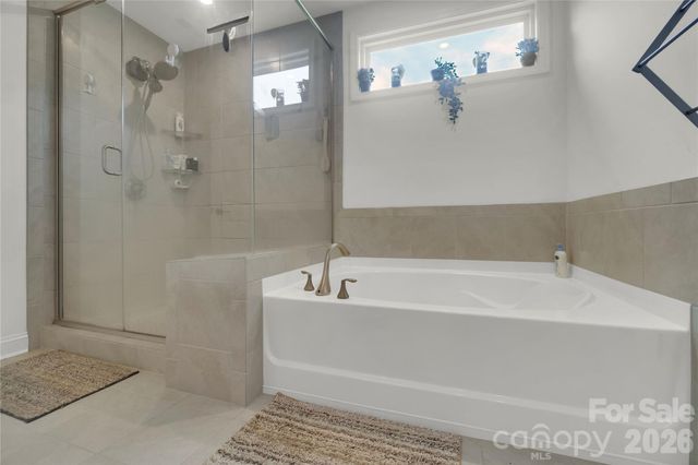 14314 Aikenwood Drive, Charlotte, NC 28278