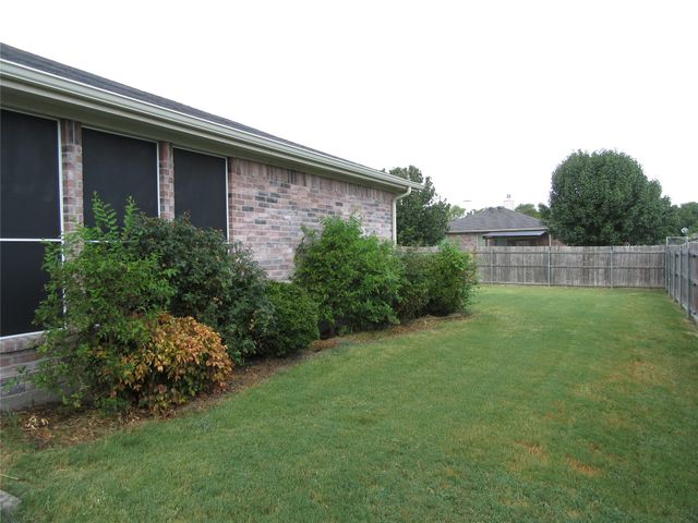 319 Lake Wichita Drive, Wylie, TX 75098