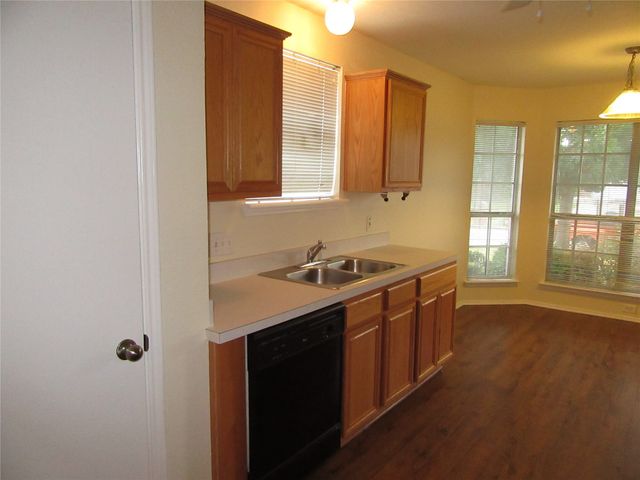 319 Lake Wichita Drive, Wylie, TX 75098