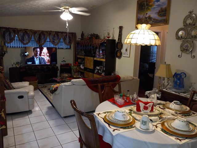 1971 SE FALLON Drive, Port St. Lucie, FL 34983