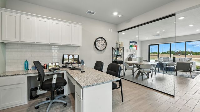 509 BABBLING BROOK Drive, Denton, TX 76259