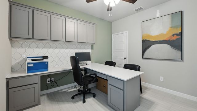 509 BABBLING BROOK Drive, Denton, TX 76259