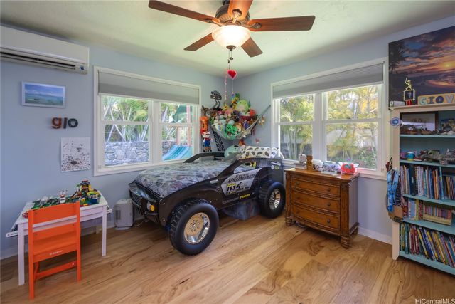 409 Wanaao Road, Kailua, HI 96734