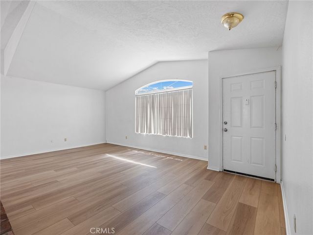 19068 Goleta Street, Hesperia, CA 92345