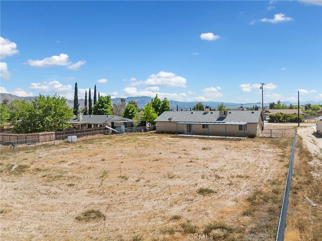19068 Goleta Street, Hesperia, CA 92345