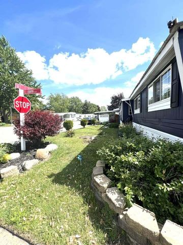 333 E Lakewood Boulevard 209, Holland, MI 49424