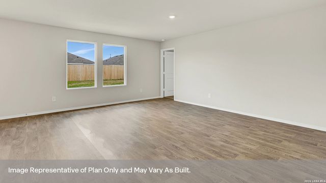 1017 PRINCE ALBERT, Seguin, TX 78155