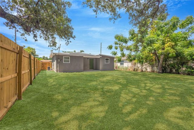 4628 15TH AVENUE S, St Petersburg, FL 33711