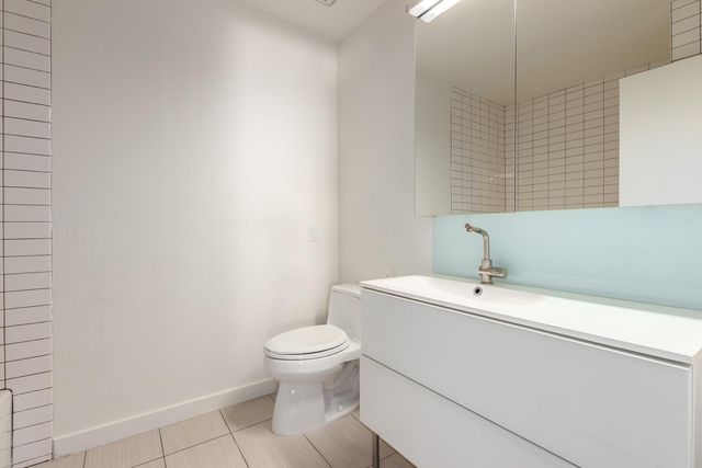 3509 E Cannon Drive, Phoenix, AZ 85028