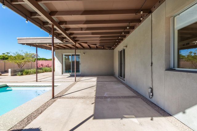 3509 E Cannon Drive, Phoenix, AZ 85028