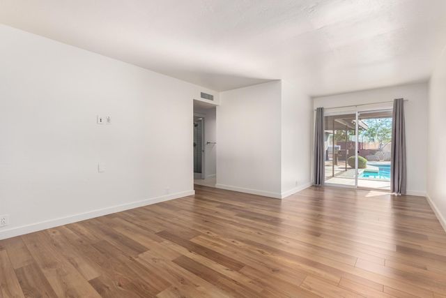 3509 E Cannon Drive, Phoenix, AZ 85028