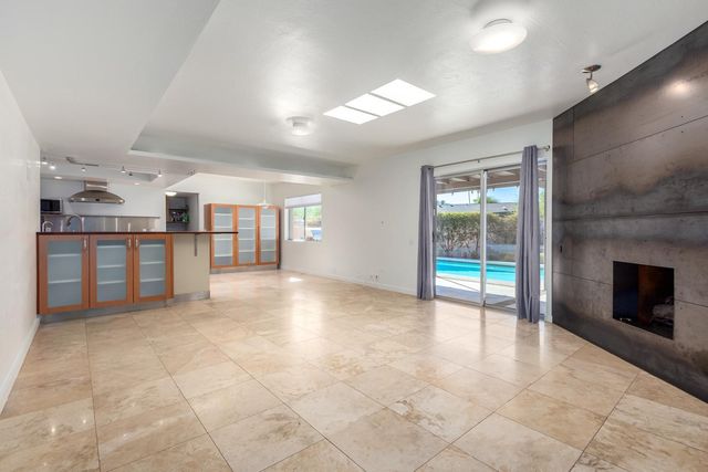 3509 E Cannon Drive, Phoenix, AZ 85028