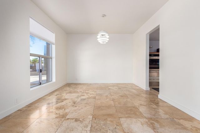 3509 E Cannon Drive, Phoenix, AZ 85028