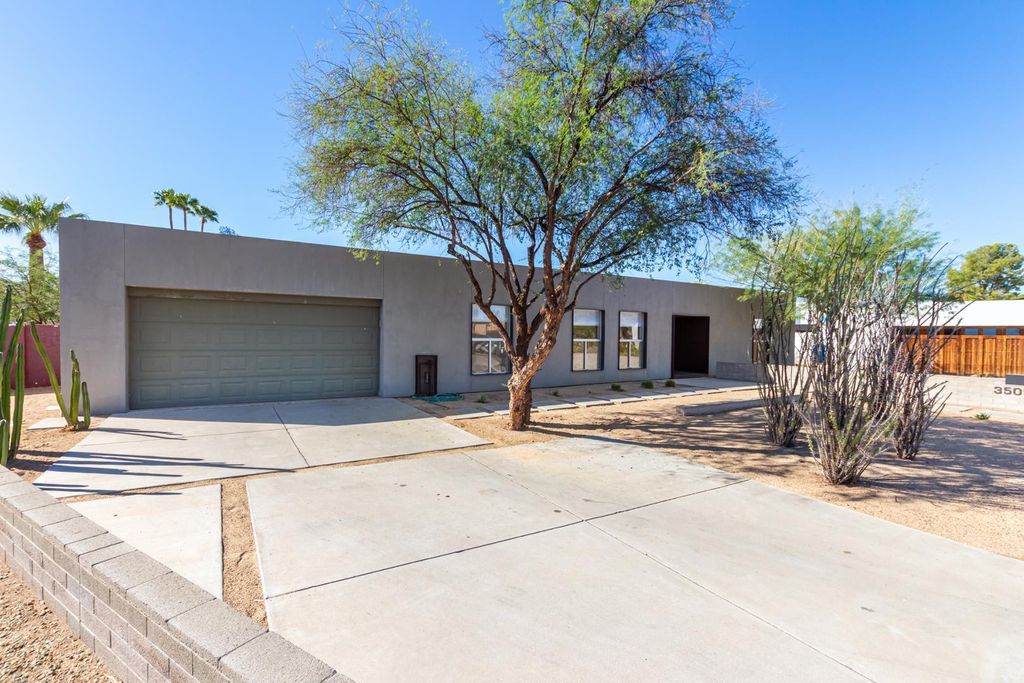 3509 E Cannon Drive, Phoenix, AZ 85028