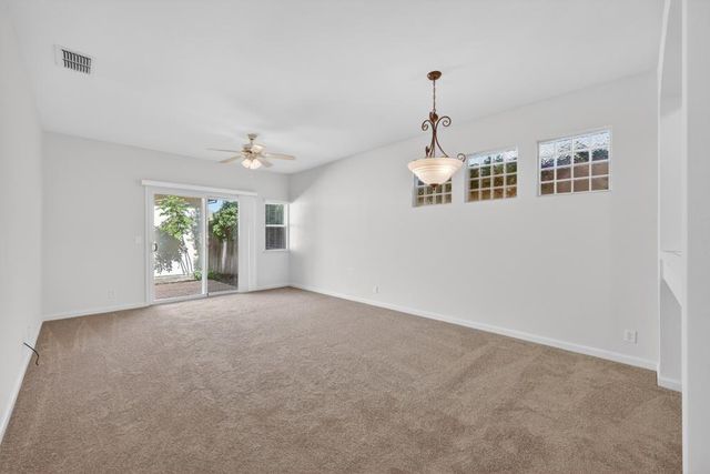 751 Silchester Ct, Folsom, CA 95630
