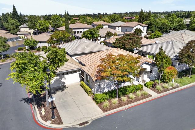 751 Silchester Ct, Folsom, CA 95630