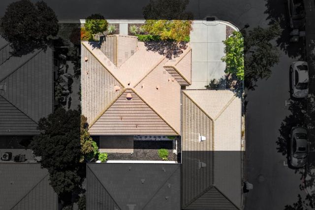 751 Silchester Ct, Folsom, CA 95630