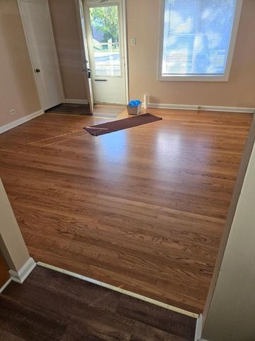 18512 Dixie Highway, Homewood, IL 60430