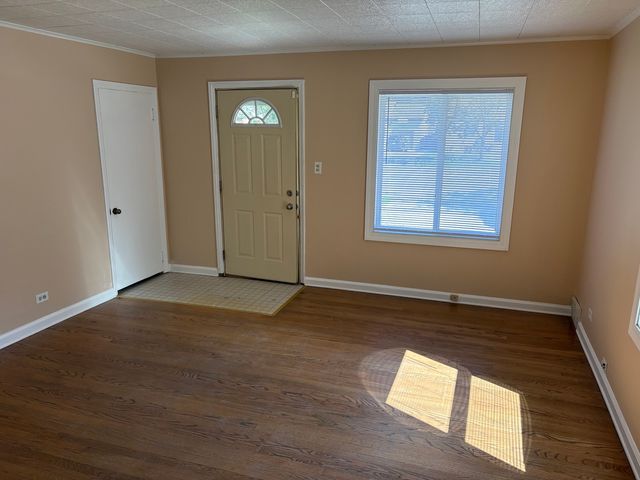 18512 Dixie Highway, Homewood, IL 60430