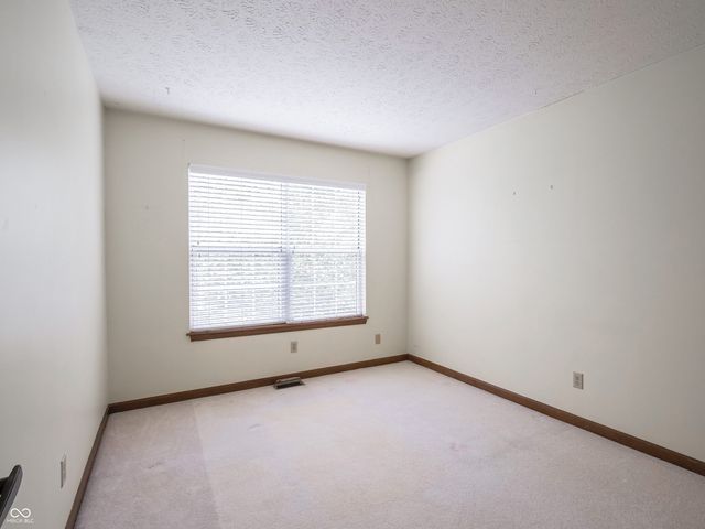 4624 Stansbury Lane, Indianapolis, IN 46254