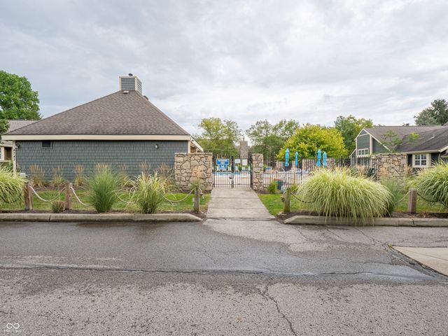 4624 Stansbury Lane, Indianapolis, IN 46254