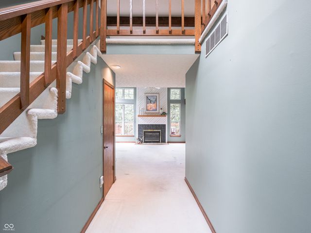 4624 Stansbury Lane, Indianapolis, IN 46254