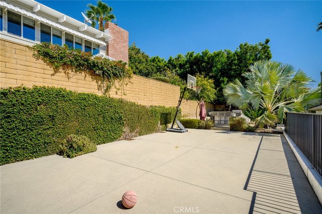 334 Hill, Monrovia, CA 91016
