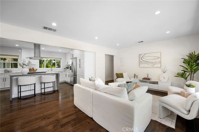 334 Hill, Monrovia, CA 91016