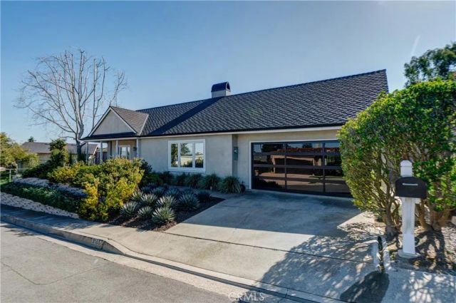 3185 Bonn Drive, Laguna Beach, CA 92651