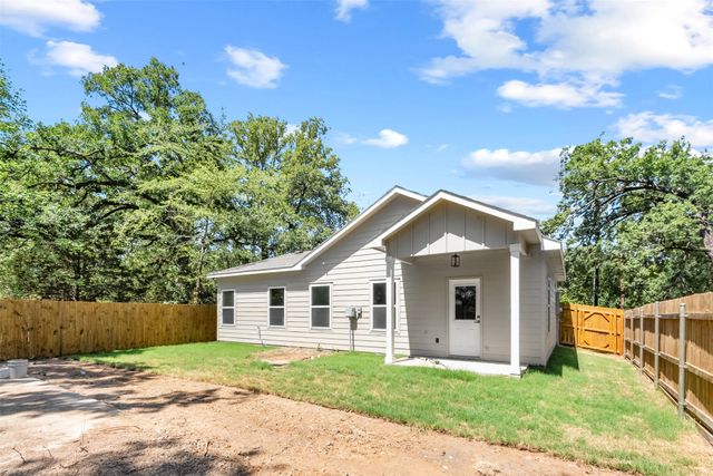 6164 Cheyenne Trail, Mabank, TX 75156