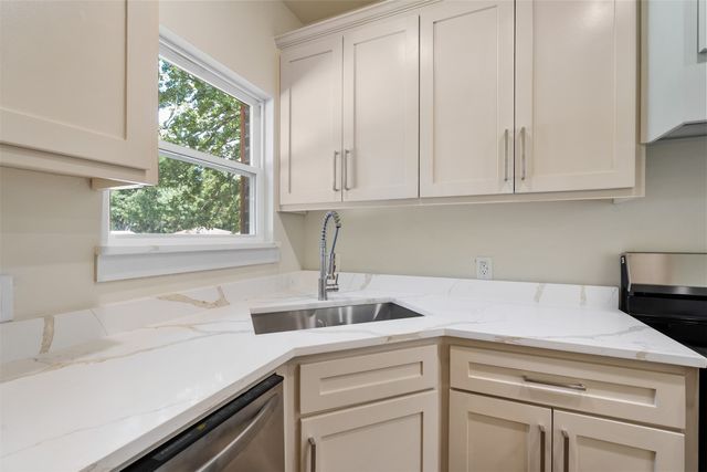 6164 Cheyenne Trail, Mabank, TX 75156