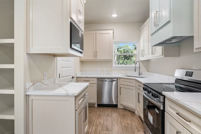 6164 Cheyenne Trail, Mabank, TX 75156