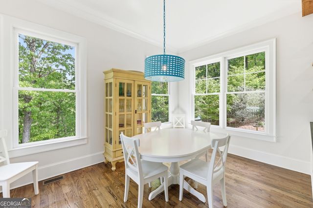5046 McKinzey Lane, Flowery Branch, GA 30542