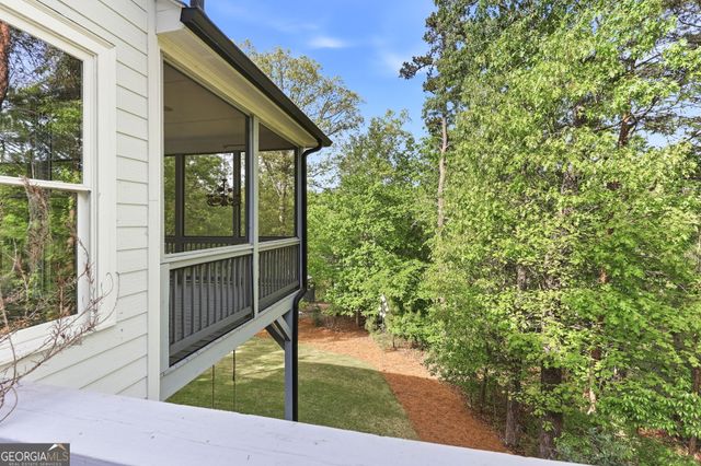 5046 McKinzey Lane, Flowery Branch, GA 30542
