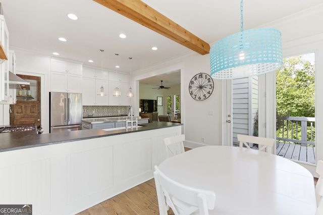 5046 McKinzey Lane, Flowery Branch, GA 30542