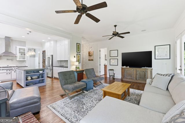 5046 McKinzey Lane, Flowery Branch, GA 30542