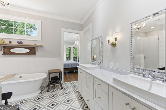 5046 McKinzey Lane, Flowery Branch, GA 30542