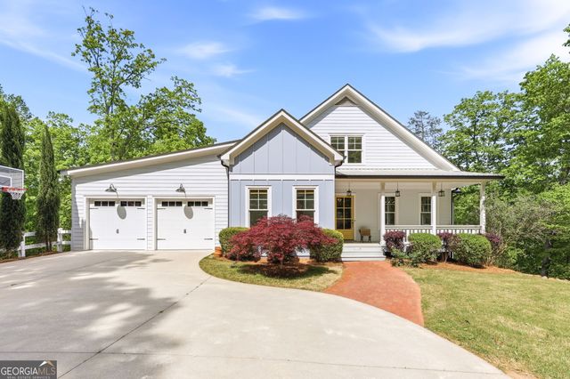 5046 McKinzey Lane, Flowery Branch, GA 30542