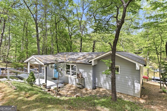5046 McKinzey Lane, Flowery Branch, GA 30542