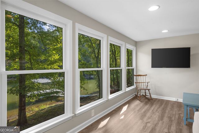 5046 McKinzey Lane, Flowery Branch, GA 30542