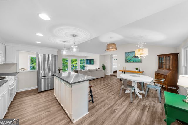 5046 McKinzey Lane, Flowery Branch, GA 30542