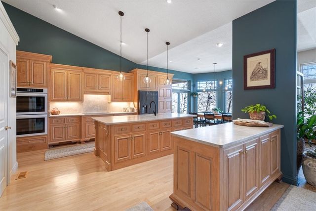 16 Ellwood Circle, Bella Vista, AR 72715