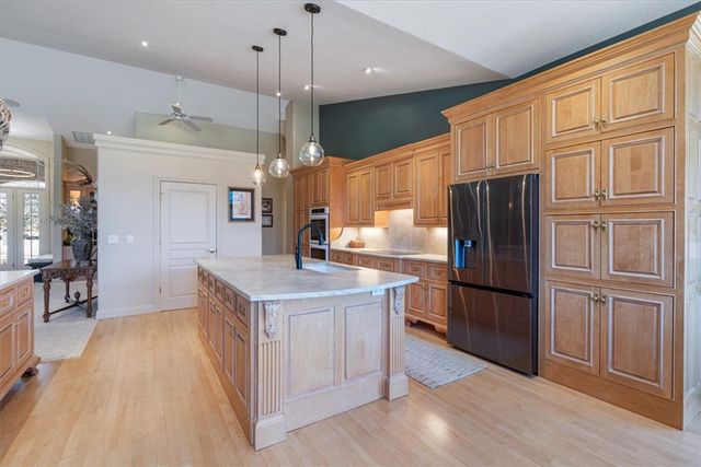 16 Ellwood Circle, Bella Vista, AR 72715